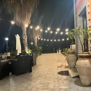 La Pomelia Sofia Bed & Breakfast Trappitello
